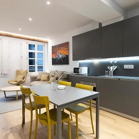 Alde-zahar. Basquenjoy Apartment *